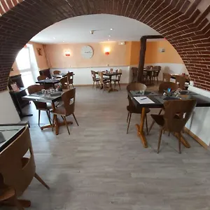 La Chaumiere Couette-café