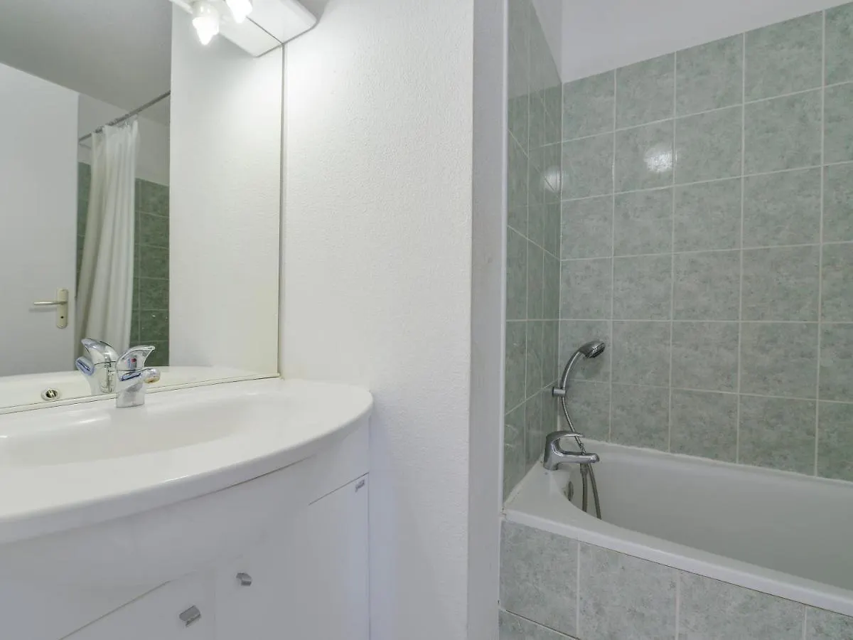 Residence Sun Hols Les Rives Du Lac Saint-Saturnin-les-Avignon